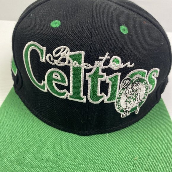 Boston Celtics NBA Basketball Snapback Cap Hat New Era Fits - Picture 2 of 10